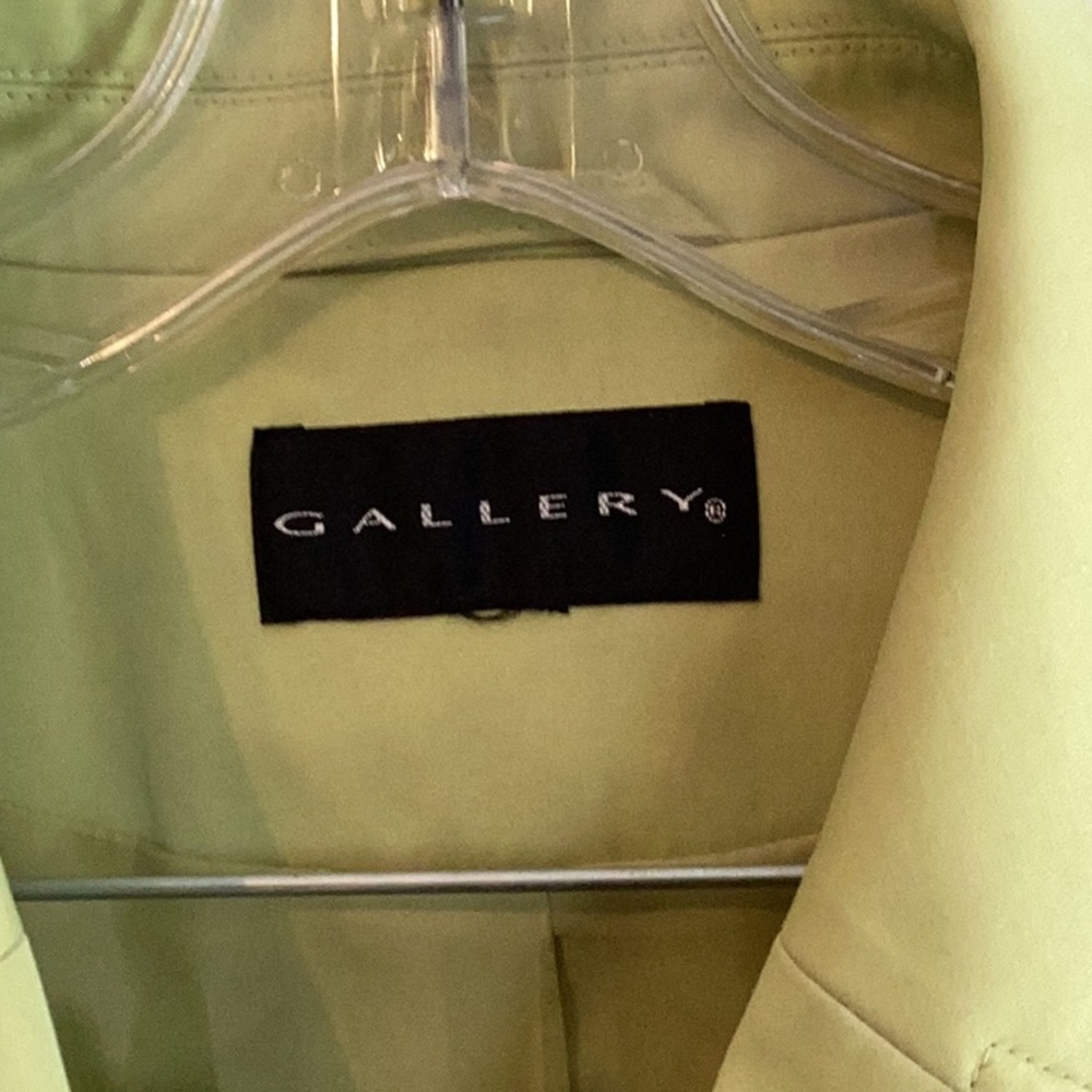 Gallery Coat - Picture 2 of 14